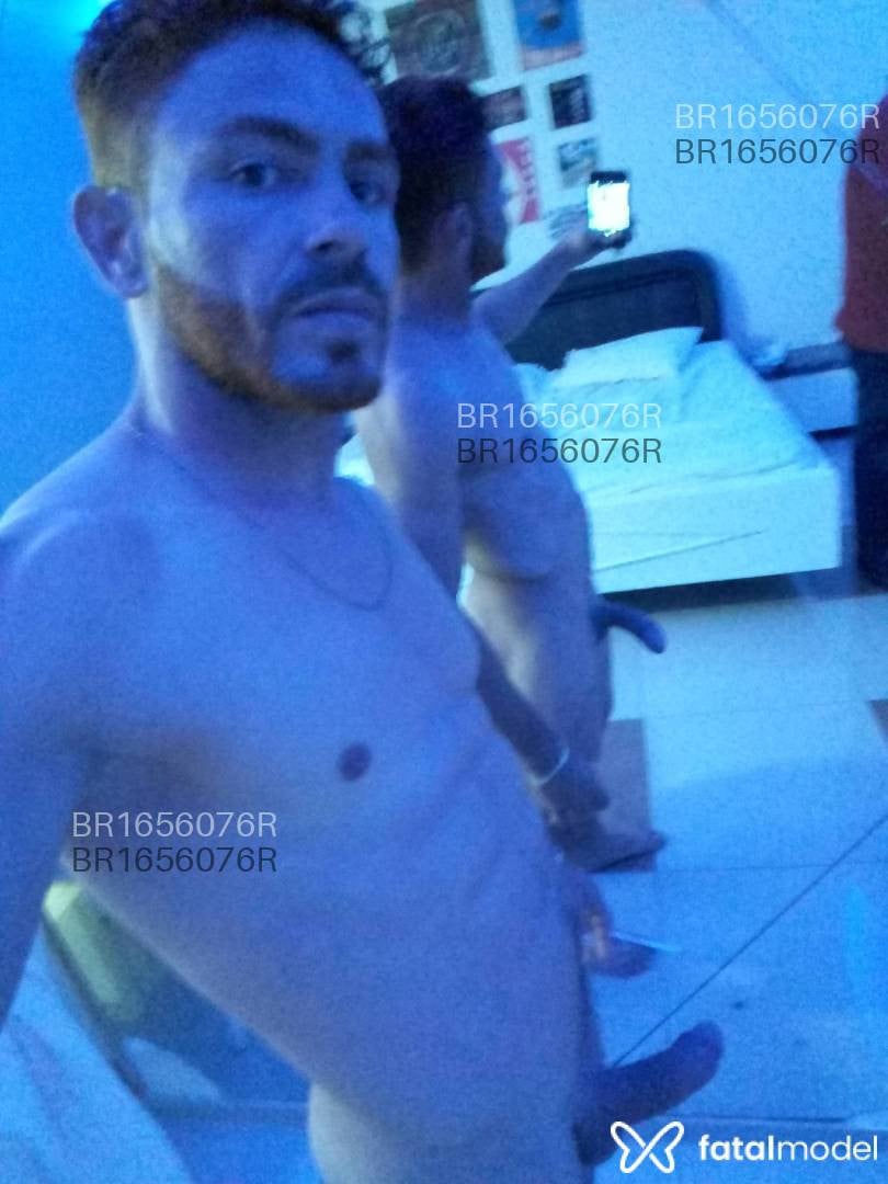 Acompanhante homem ruiva (o) de olhos mel em Brasília - Adriel Ricardão