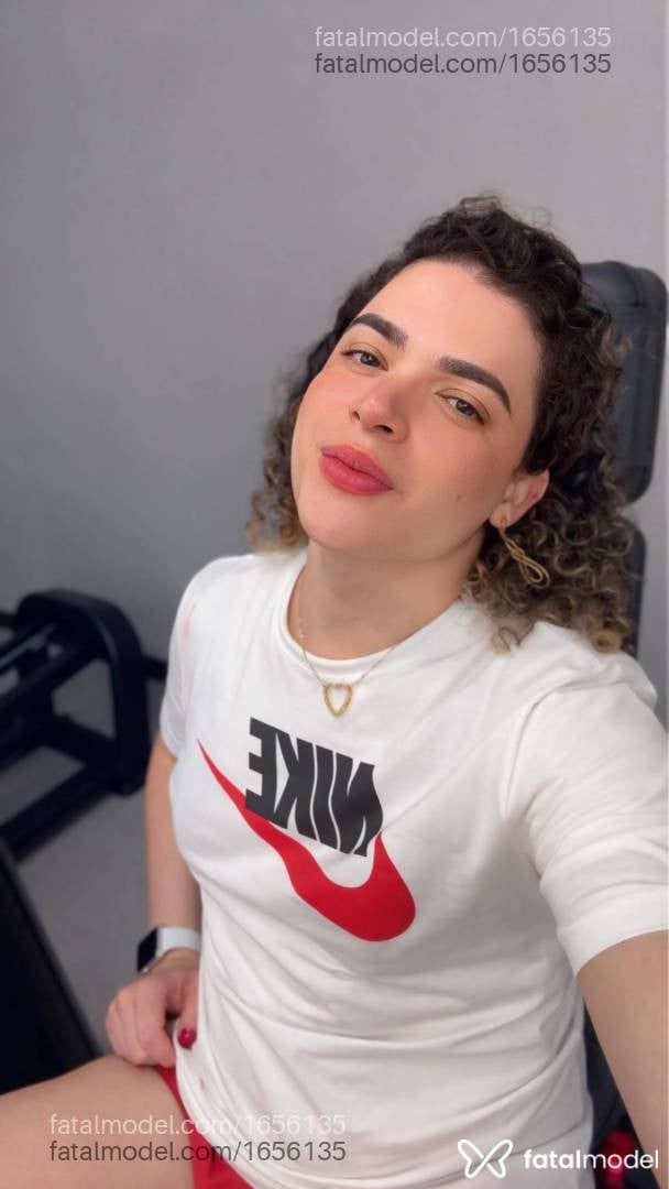 Acompanhante mulher trans loira (o) de olhos castanhos em Virtual - Priscyla Alencar