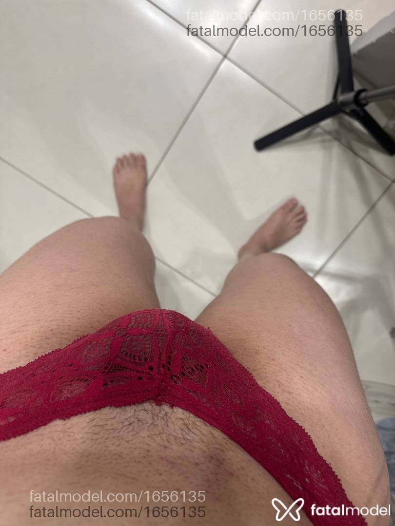 Acompanhante mulher trans loira (o) de olhos castanhos em Virtual - Priscyla Alencar