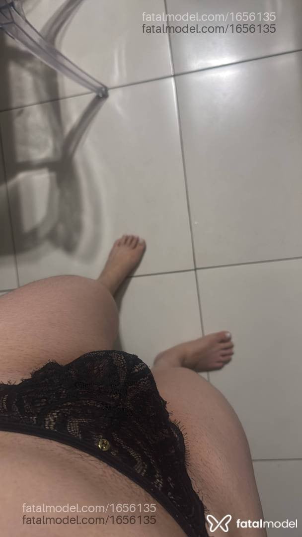 Acompanhante mulher trans morena (o) de olhos castanhos - Priscyla Alencar