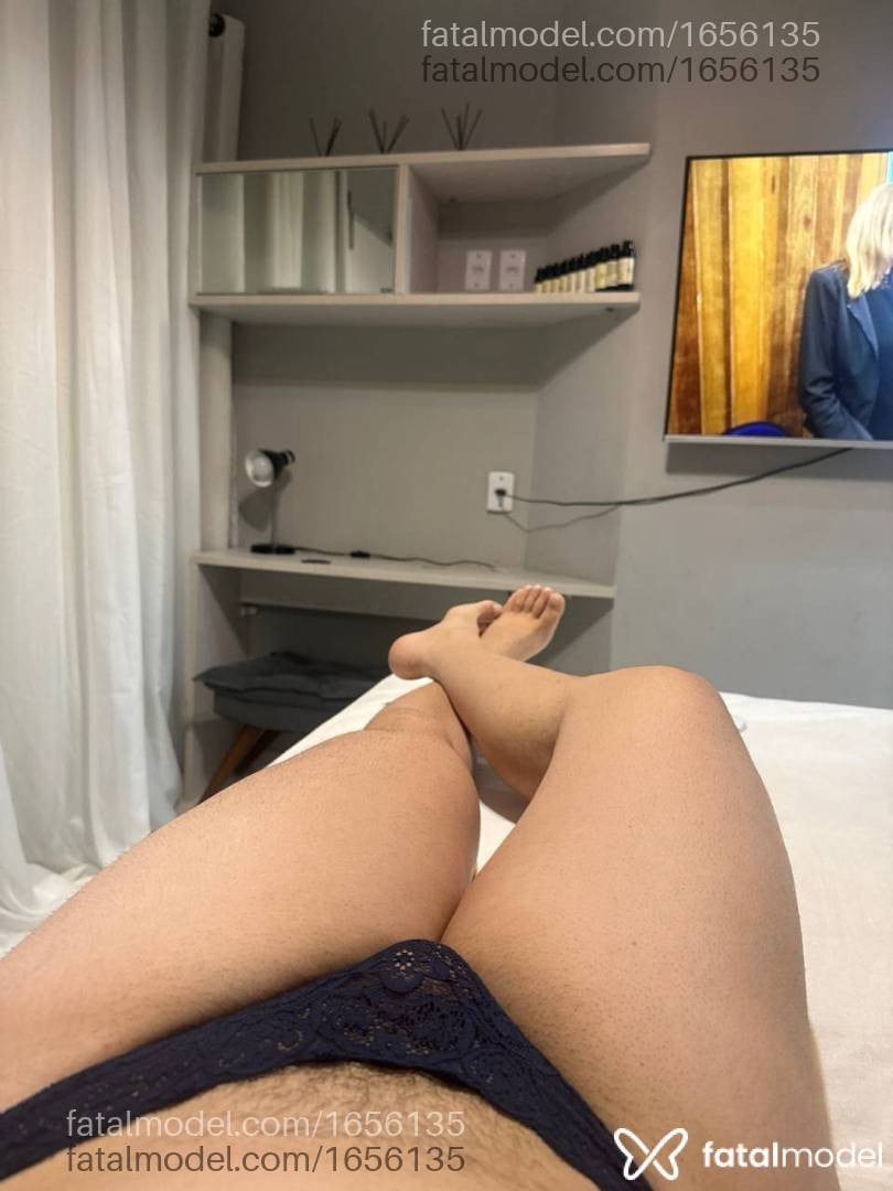 Acompanhante mulher trans loira (o) de olhos castanhos - Priscyla Alencar