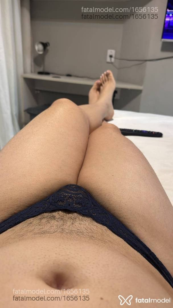Acompanhante mulher trans morena (o) de olhos castanhos - Priscyla Alencar