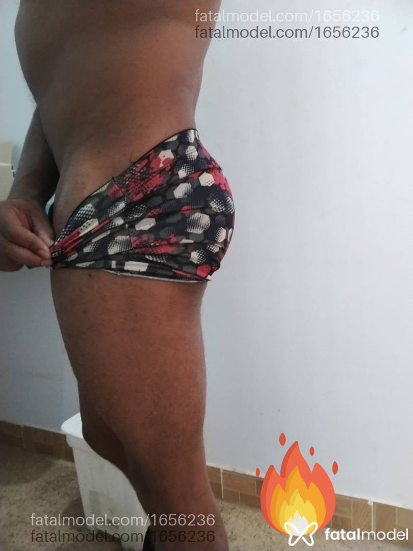 Acompanhante homem morena (o) de olhos pretos - Jhunior