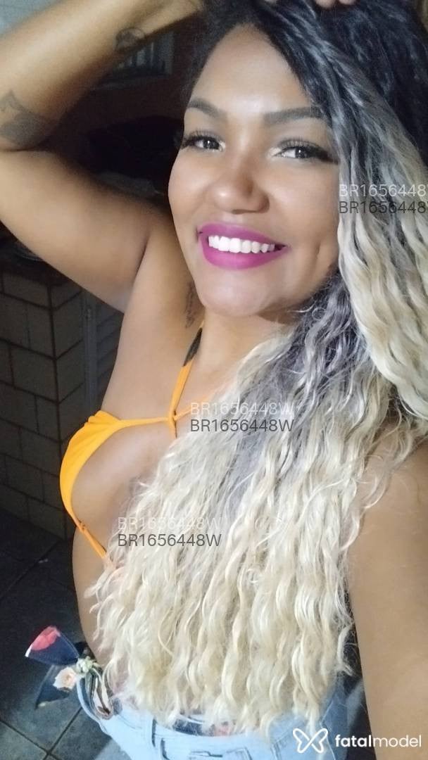 Acompanhante mulher morena (o) de olhos castanhos em Uberaba - Tabata Dias