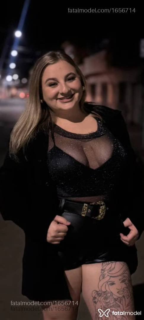 Acompanhante mulher loira (o) de olhos verdes em Barbacena - Jhennifer