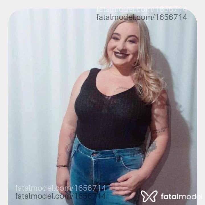 Acompanhante mulher loira (o) de olhos verdes - Jhennifer