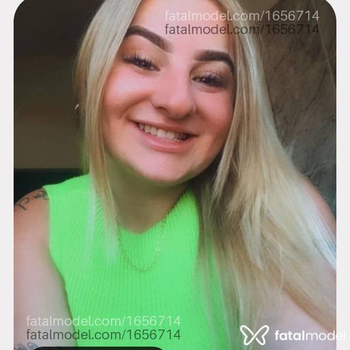 Acompanhante mulher loira (o) de olhos verdes - Jhennifer