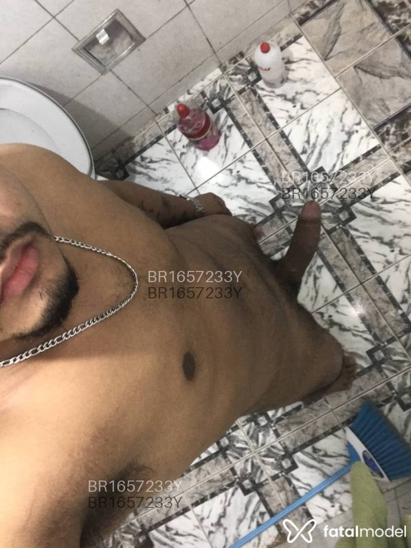 Acompanhante homem morena (o) de olhos castanhos em Jundiaí Acompanhante homem morena (o) de olhos castanhos em Jundiaí - Aladin