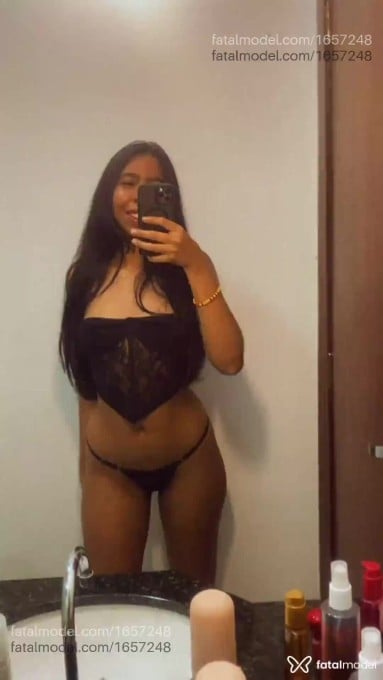 Acompanhante mulher morena (o) de olhos castanhos em Sinop Acompanhante mulher morena (o) de olhos castanhos em Sinop - Lara Sampaio