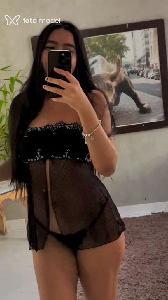 Acompanhante mulher morena (o) de olhos castanhos - Lara Sampaio