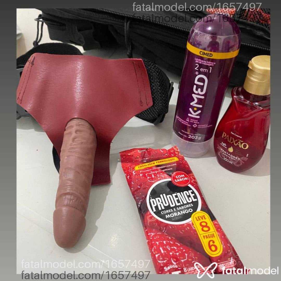 Acompanhante mulher morena (o) de olhos castanhos - Millahot