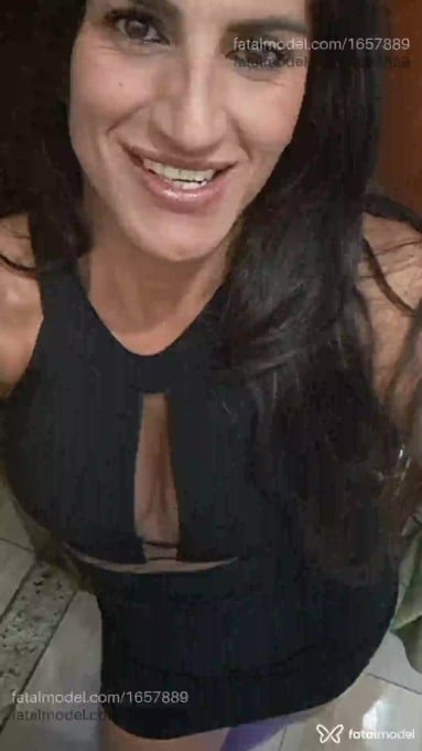 Acompanhante mulher trans com cabelo castanho de olhos castanhos em Alfenas Acompanhante mulher trans com cabelo castanho de olhos castanhos em Alfenas - Kelly ribeiro