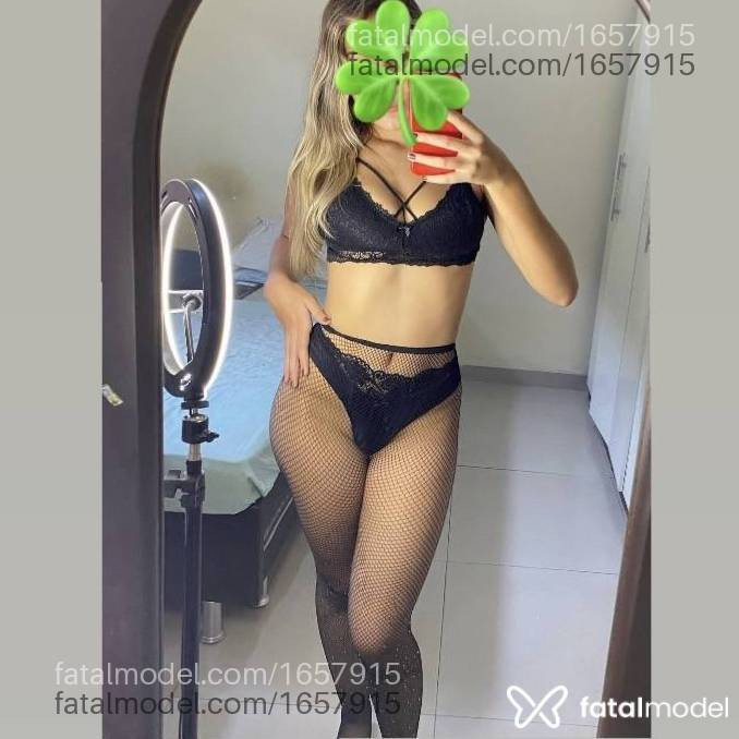 Acompanhante mulher loira (o) de olhos verdes - Melissa Acompanhante mulher loira (o) de olhos verdes - Melissa