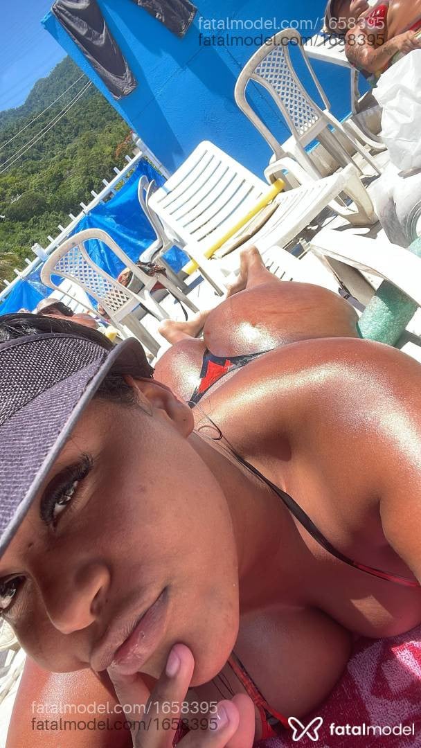 Acompanhante mulher morena (o) de olhos pretos em Bauru - Priscila