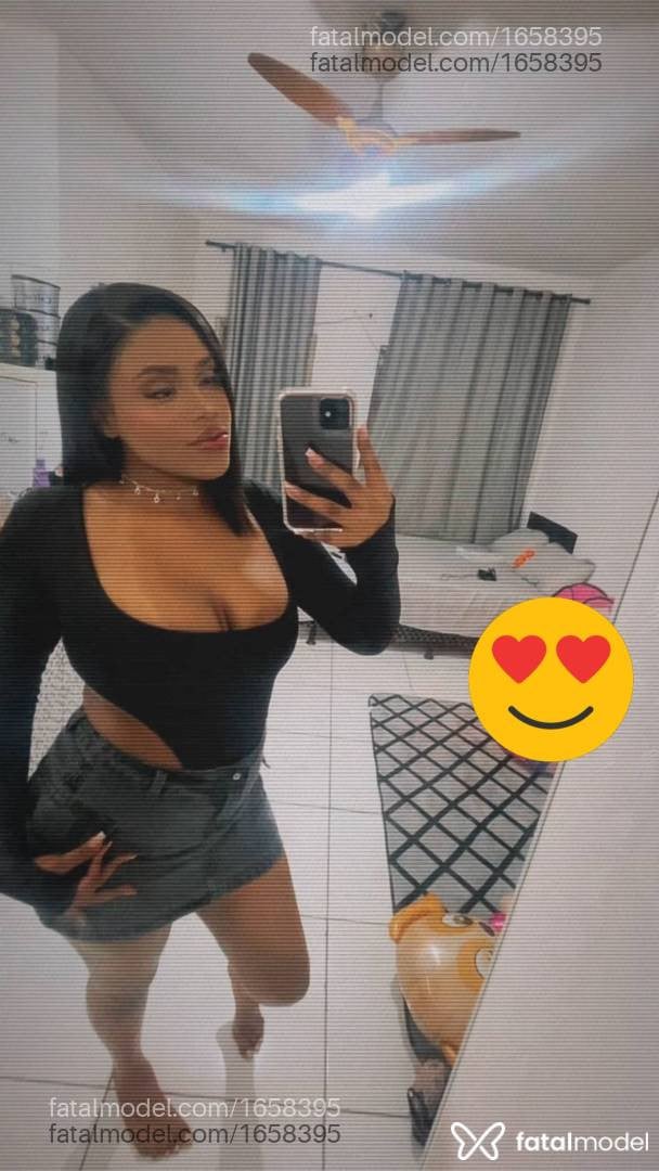 Acompanhante mulher morena (o) de olhos pretos - Priscila