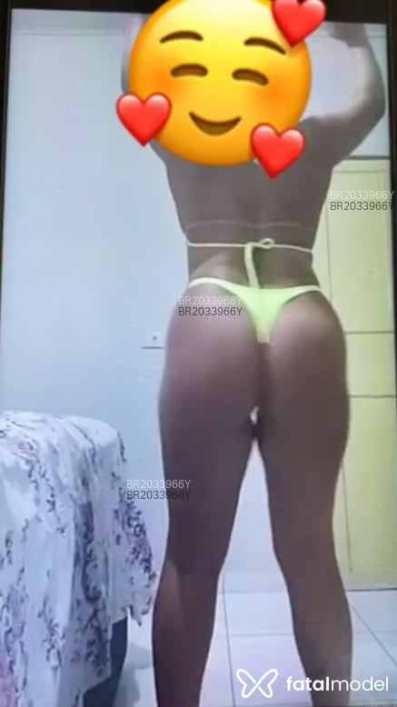 Acompanhante mulher loira (o) de olhos castanhos em Ji-Paraná - Luana