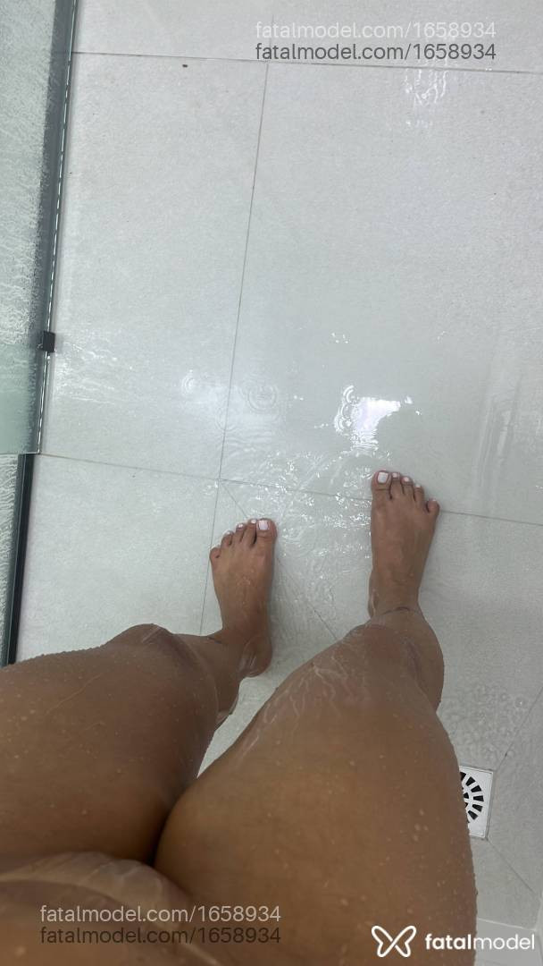 Acompanhante mulher morena (o) de olhos castanhos em Cruz Alta - Jadee