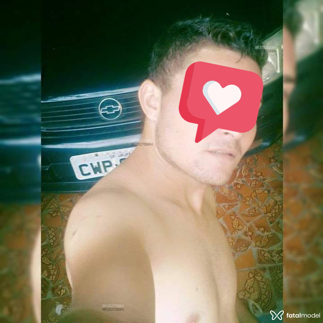 Acompanhante homem com cabelo grisalho de olhos castanhos em Novo Horizonte - Jhonny