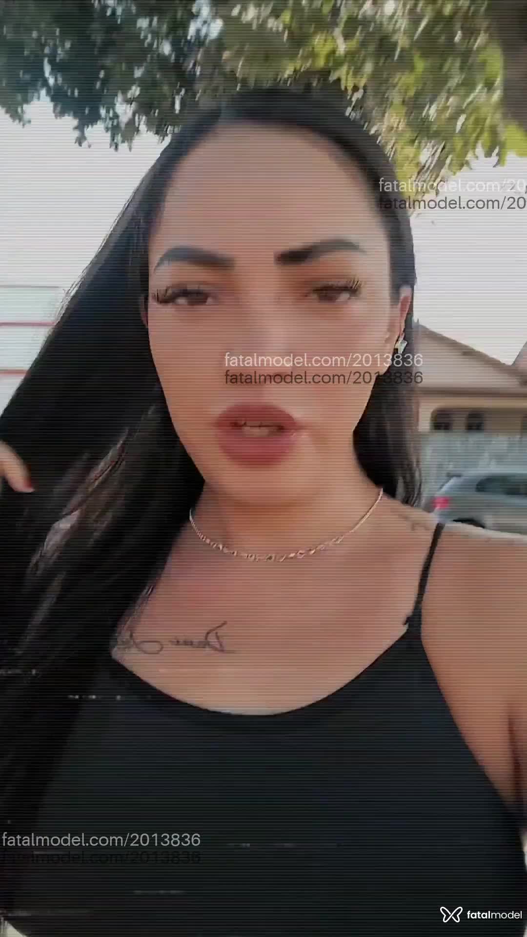 Acompanhante mulher morena (o) de olhos mel em Vazante Acompanhante mulher morena (o) de olhos mel em Vazante - Marianny