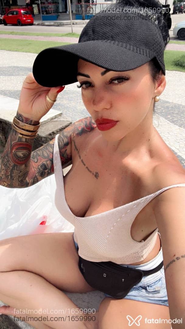 Acompanhante mulher morena (o) de olhos castanhos - Nanda