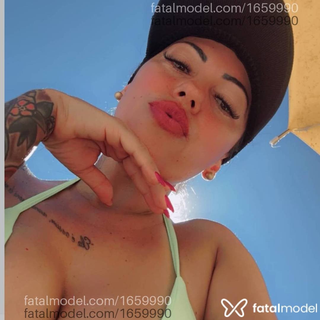 Acompanhante mulher morena (o) de olhos castanhos - Nanda