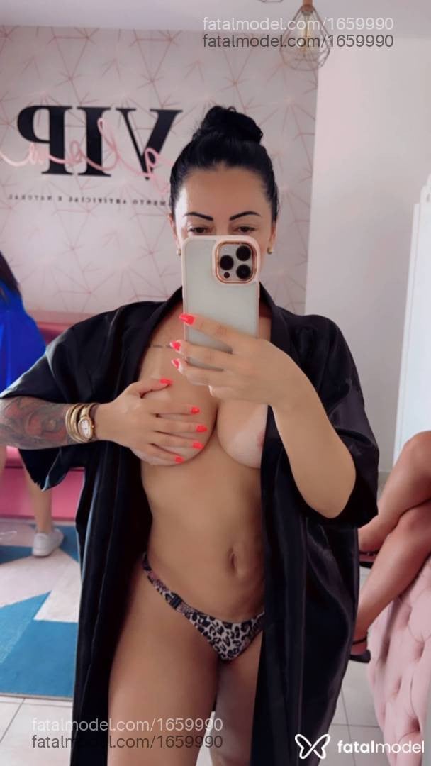Acompanhante mulher morena (o) de olhos castanhos - Nanda