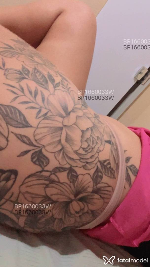 Acompanhante mulher morena (o) de olhos castanhos em Colinas do Tocantins - Rebeca