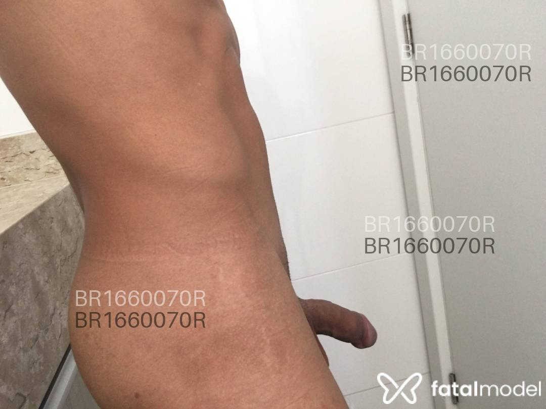 Acompanhante homem morena (o) de olhos castanhos em São José - Jhony black