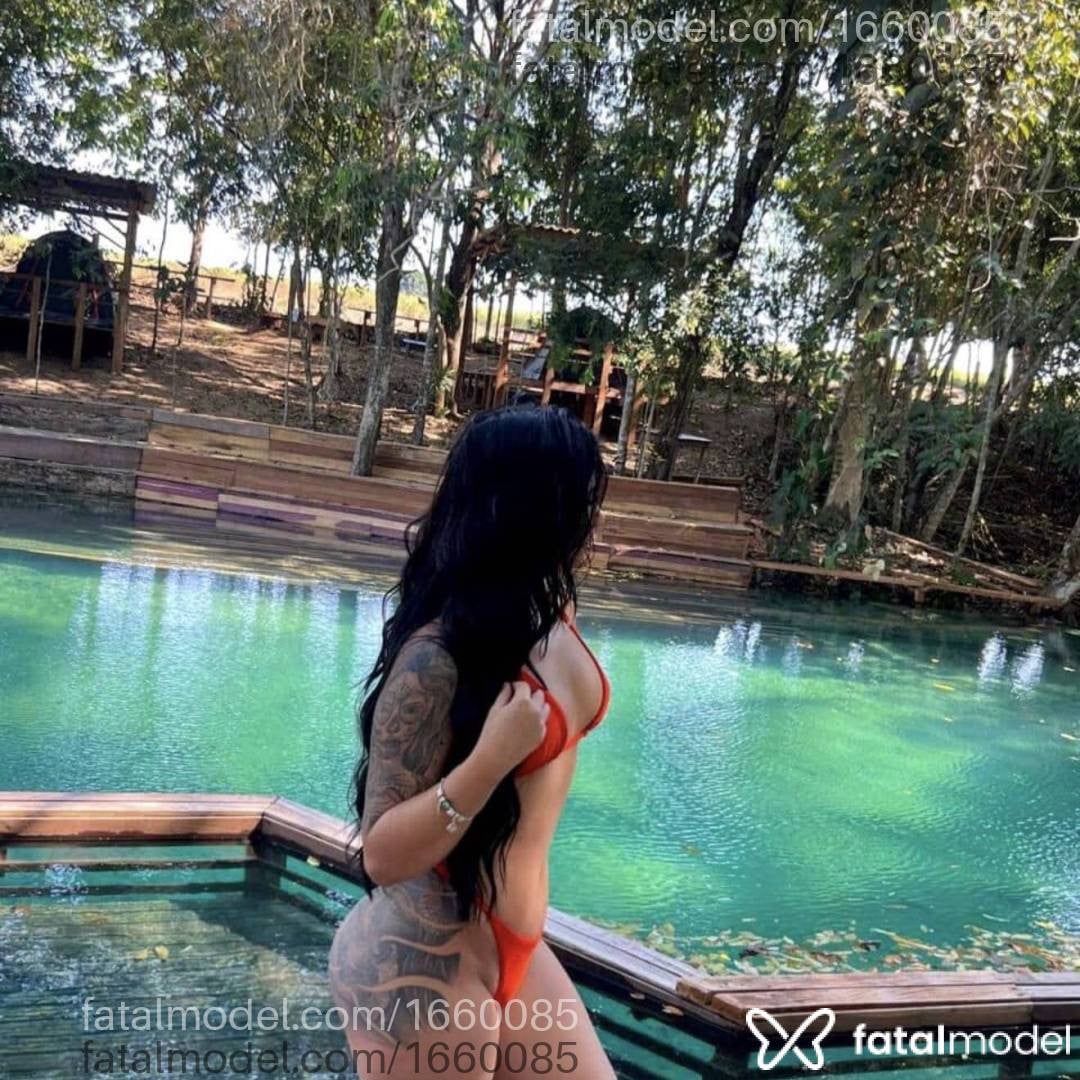 Acompanhante mulher morena (o) de olhos castanhos - Isadora
