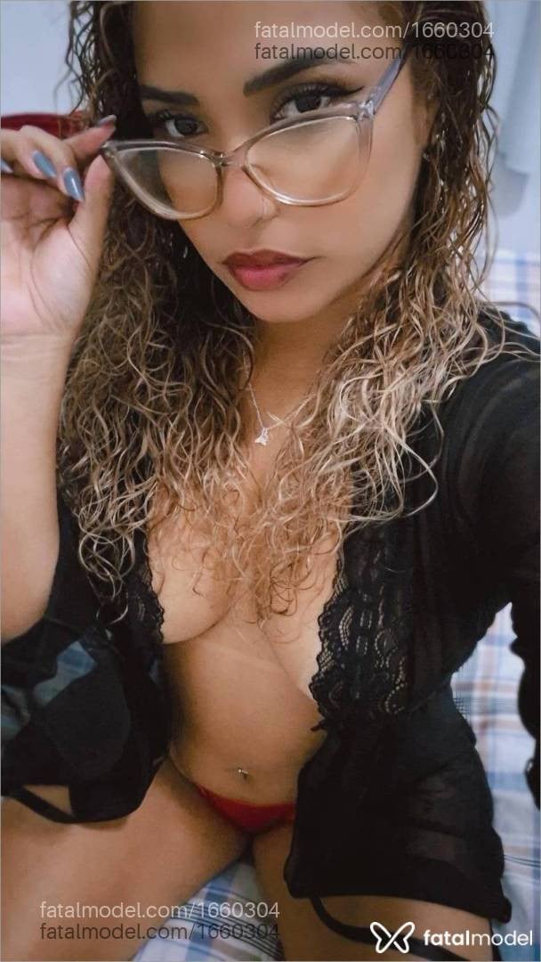Acompanhante mulher loira (o) de olhos castanhos em Campos dos Goytacazes - Yara
