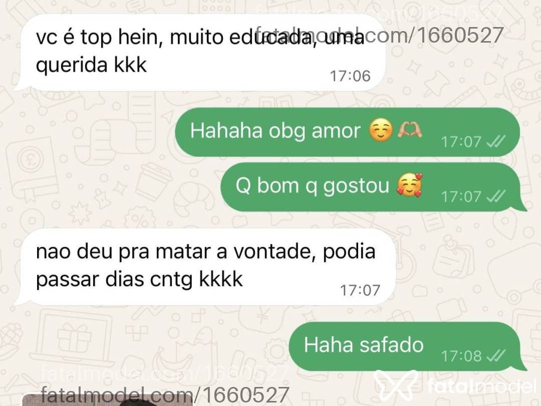 Acompanhante mulher trans loira (o) de olhos castanhos - Bonequinhaa