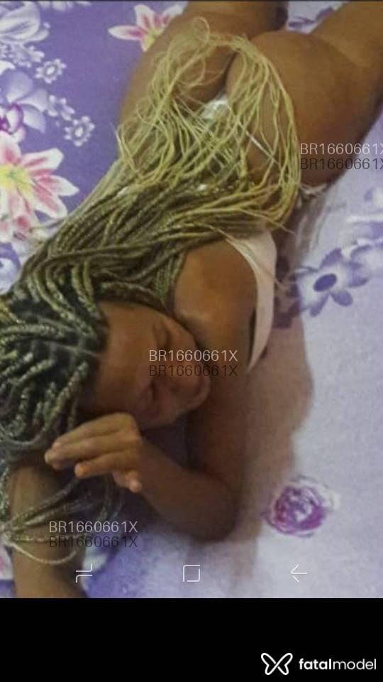 Acompanhante homem trans morena (o) de olhos pretos em Duque de Caxias - Agatha Ferreira