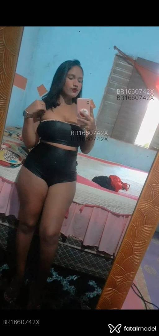 Acompanhante mulher morena (o) de olhos pretos em Parauapebas - Morena