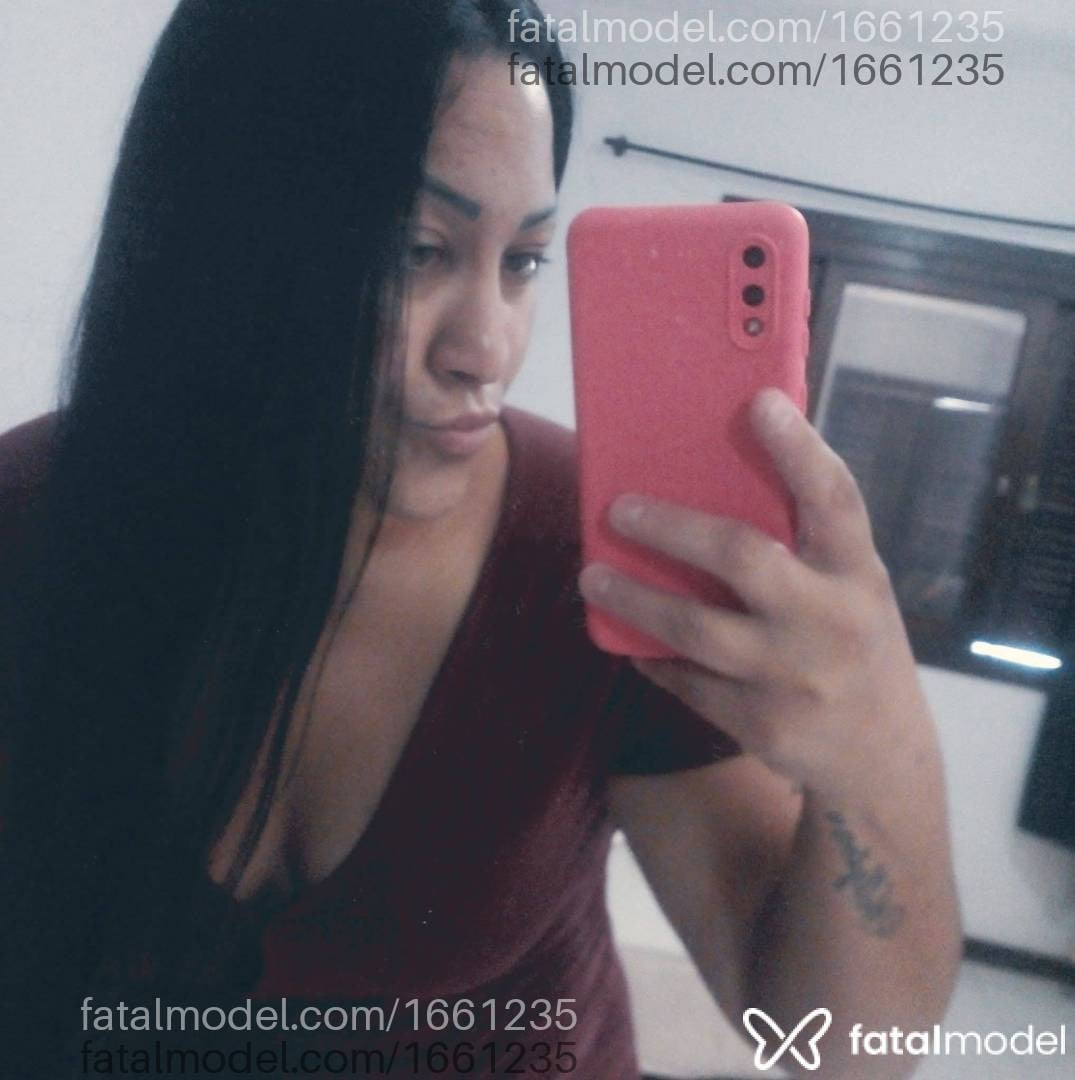 Acompanhante mulher morena (o) de olhos castanhos em Tramandaí Acompanhante mulher morena (o) de olhos castanhos em Tramandaí - Karol