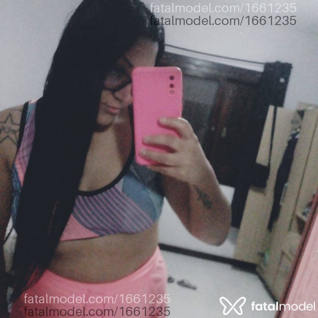 Acompanhante mulher morena (o) de olhos castanhos em Tramandaí Acompanhante mulher morena (o) de olhos castanhos em Tramandaí - Karol