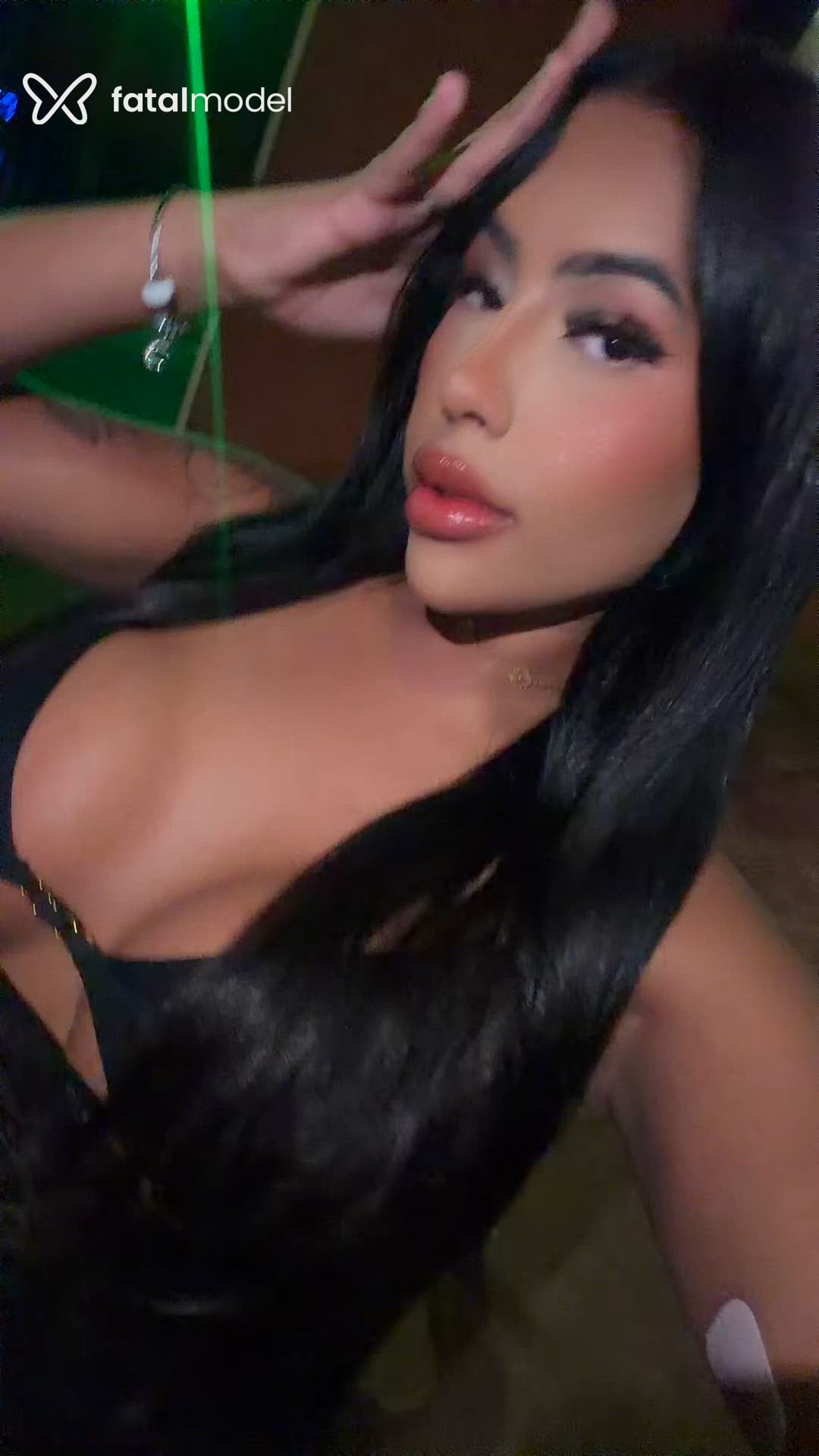 Acompanhante travesti morena (o) de olhos castanhos - Alexia Duarte