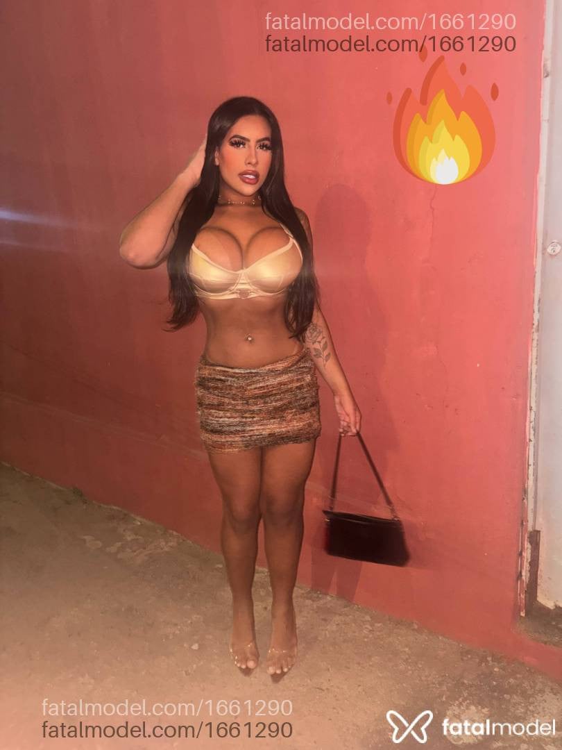 Acompanhante travesti morena (o) de olhos castanhos - Alexia Duarte