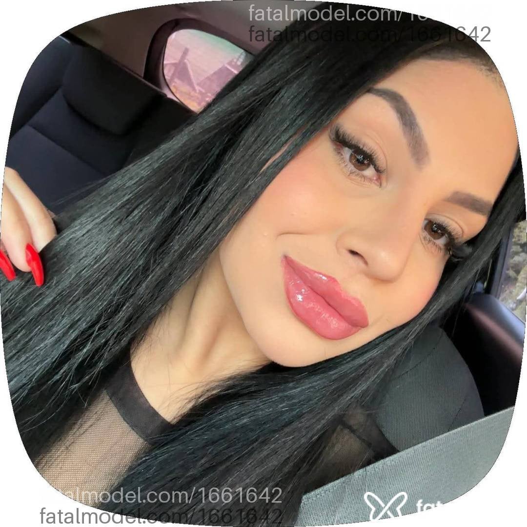Acompanhante mulher morena (o) de olhos castanhos em Novo Hamburgo - Larissa menegazzi