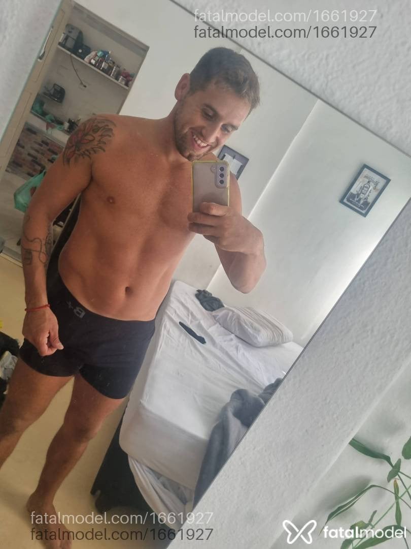Acompanhante homem loira (o) de olhos verdes em Rio de Janeiro - Ragnar