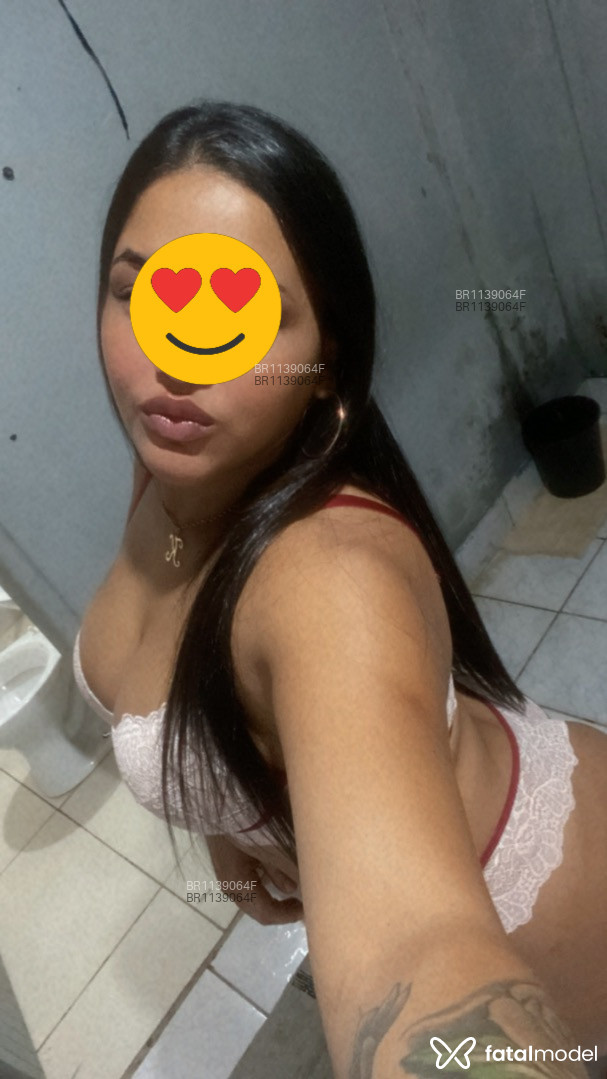 Acompanhante mulher morena (o) de olhos castanhos em Novo Progresso Acompanhante mulher morena (o) de olhos castanhos em Novo Progresso - Cris Monteiro