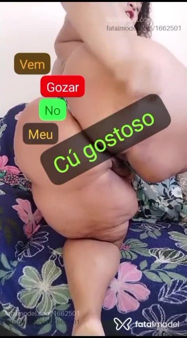Acompanhante mulher com cabelo castanho de olhos castanhos em Virtual - Leona Anja
