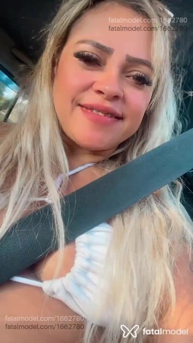 Acompanhante mulher loira (o) de olhos mel em Águas de Lindóia Acompanhante mulher loira (o) de olhos mel em Águas de Lindóia - Bruna Palloma