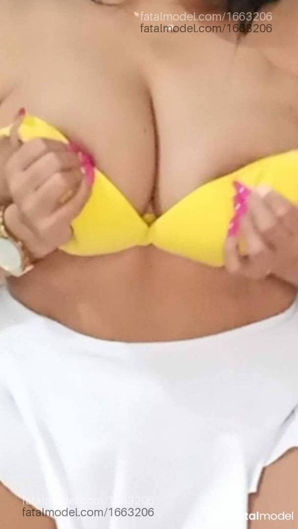Acompanhante mulher morena (o) de olhos mel em Penápolis - Valentina Ferraz