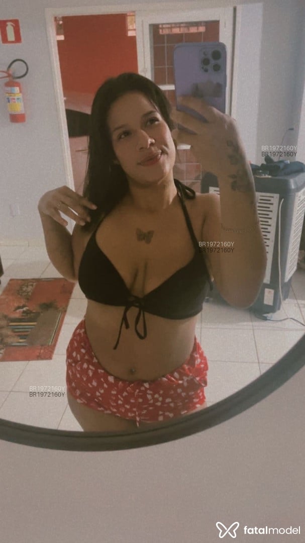 Acompanhante mulher morena (o) de olhos castanhos em Rio Verde Acompanhante mulher morena (o) de olhos castanhos em Rio Verde - Tiffany Moraes