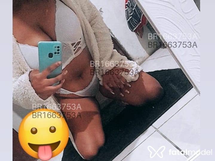 Acompanhante mulher morena (o) de olhos castanhos em Novo Hamburgo - Paloma Santos