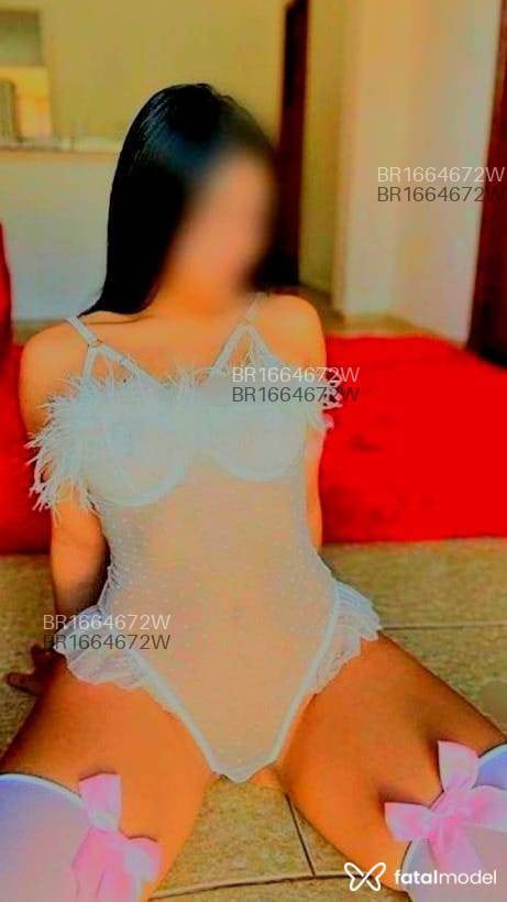 Acompanhante mulher morena (o) de olhos castanhos em Rio Verde - Bella