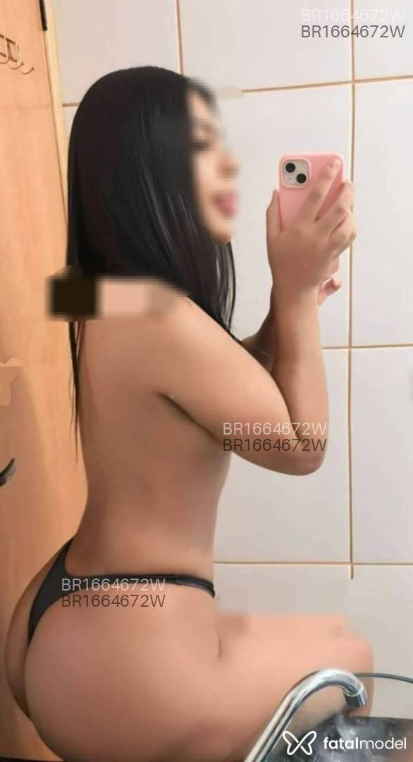 Acompanhante mulher morena (o) de olhos castanhos em Rio Verde - Bella