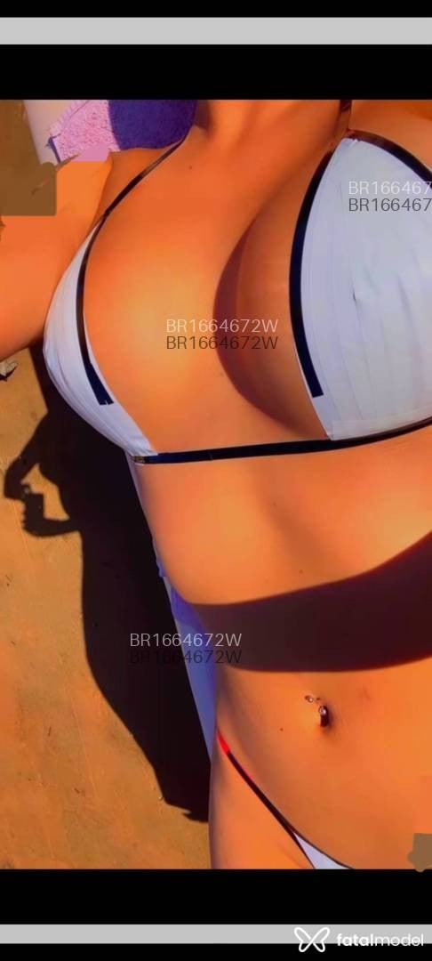 Acompanhante mulher morena (o) de olhos castanhos em Rio Verde - Bella