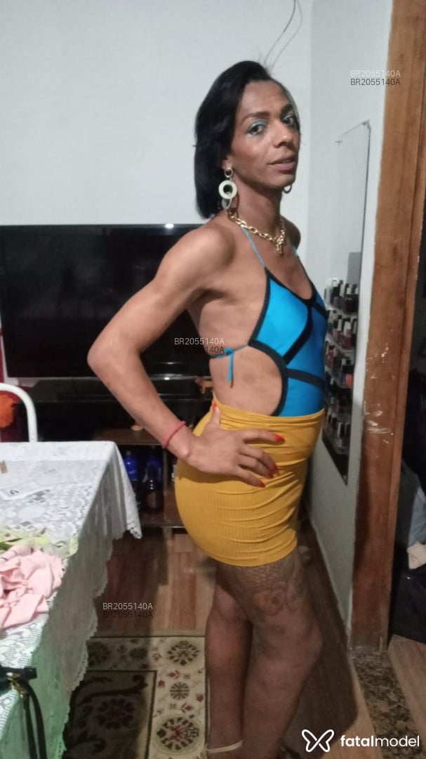 Acompanhante mulher trans morena (o) de olhos castanhos em Vitória da Conquista - Yasmim