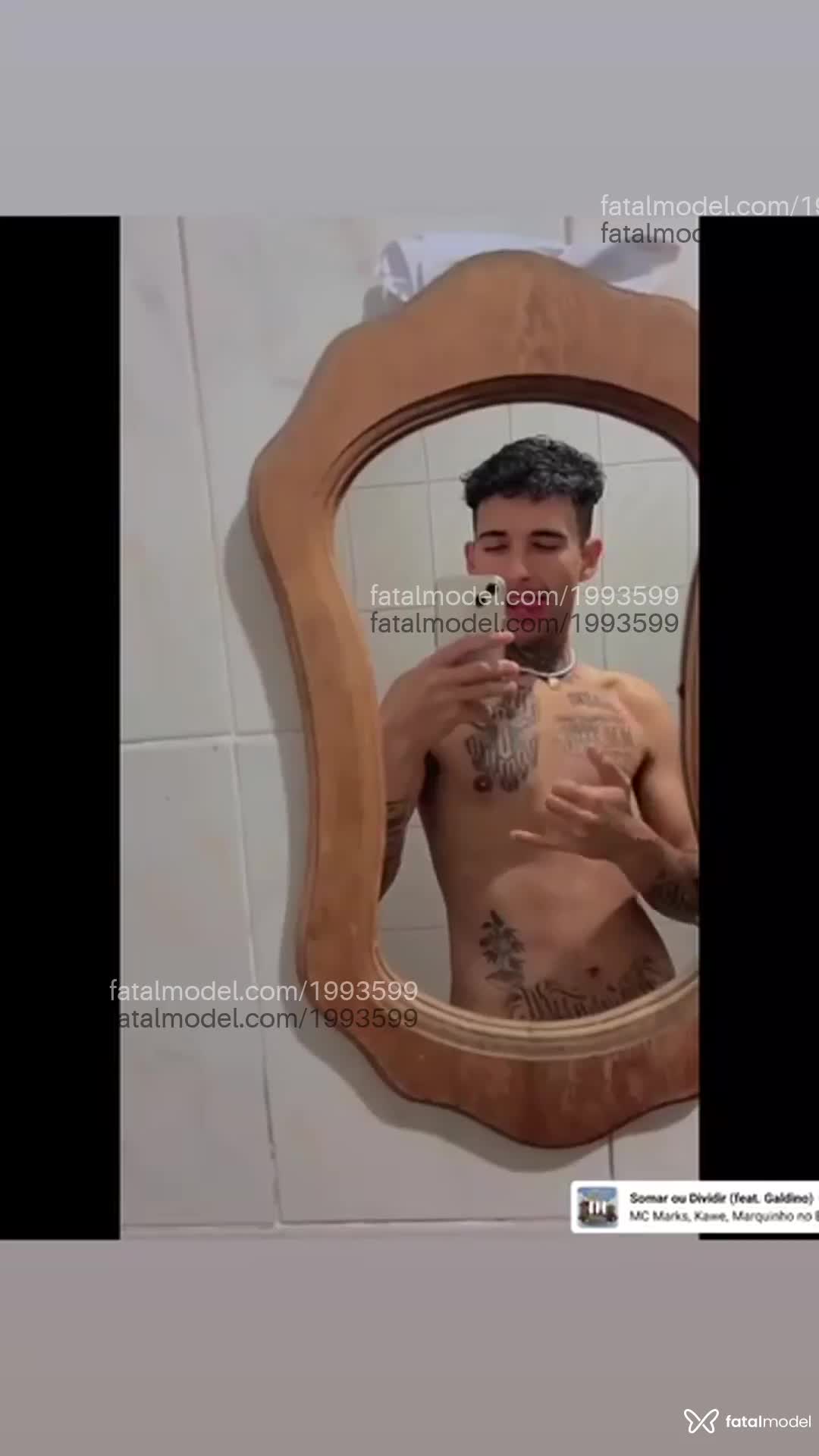 Acompanhante homem morena (o) de olhos mel em Rio de Janeiro Acompanhante homem morena (o) de olhos mel em Rio de Janeiro - Rodrigo